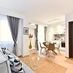 Appartamento Lyana's One Bedroom Bansko