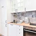 Lyana's One Bedroom * בנסקו