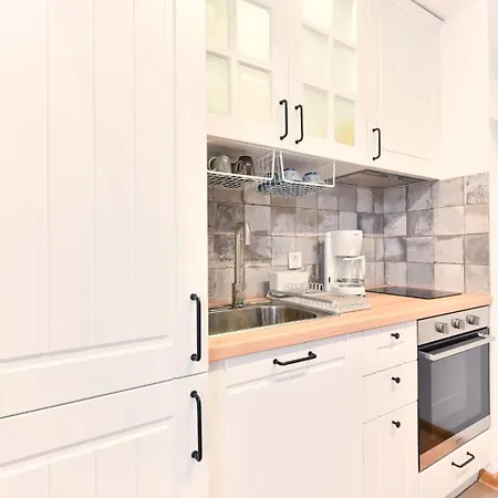 Appartamento Lyana's One Bedroom *